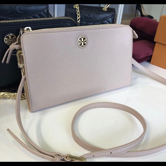 Tory Burch Handbags - Tory Burch Crossbody